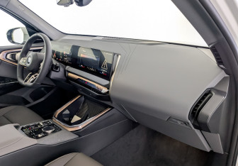 Новый BMW X3 2025 (9 фото)