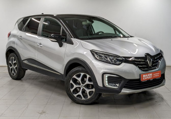 Подержанный автомобиль Renault Kaptur 2021 года (3 фото)
