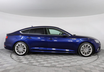 Подержанный автомобиль Audi A5 Liftback 2017 года (4 фото)
