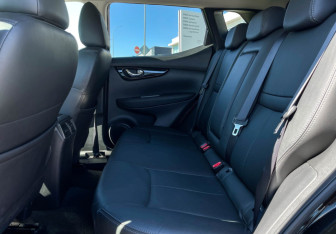 Подержанный автомобиль Nissan Qashqai 2018 года (10 фото)