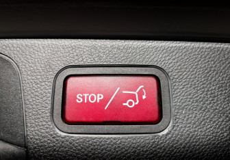 Подержанный автомобиль Mercedes-Benz GLC Coupe 2019 года (27 фото)