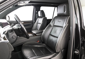 Подержанный автомобиль Cadillac Escalade Suv 2021 года (19 фото)