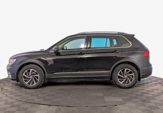 Подержанный автомобиль Volkswagen Tiguan 2018 года (8 фото)