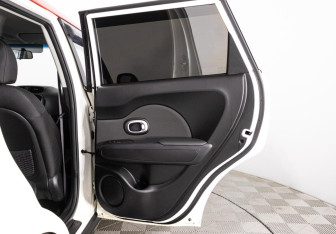 Подержанный автомобиль Kia Soul 2018 года (21 фото)