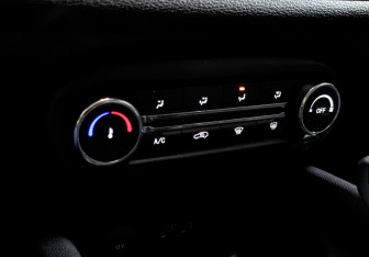 Подержанный автомобиль Chery Tiggo 4 2022 года (20 фото)