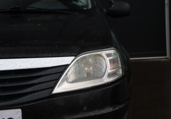 Подержанный автомобиль Renault Logan Sedan 2011 года (15 фото)