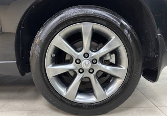 Подержанный автомобиль Lexus RX 2015 года (9 фото)