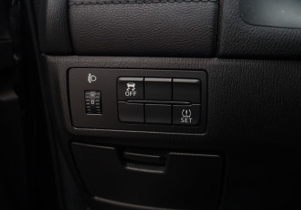 Подержанный автомобиль Mazda 6 Sedan 2017 года (14 фото)