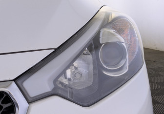 Подержанный автомобиль Kia Cerato Sedan 2015 года (11 фото)