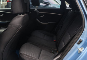 Подержанный автомобиль Hyundai i30 Hatchback 2013 года (8 фото)
