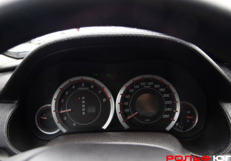 Подержанный автомобиль Honda Accord Sedan 2008 года (9 фото)