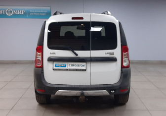 Подержанный автомобиль LADA (ВАЗ) Largus Wagon 2018 года (6 фото)