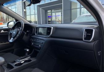 Подержанный автомобиль Kia Sportage 2020 года (30 фото)