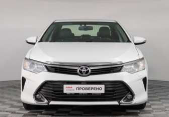 Подержанный автомобиль Toyota Camry Sedan 2014 года (2 фото)