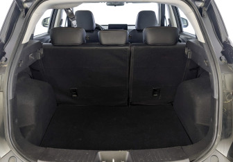 Подержанный автомобиль Москвич 3 2023 года (10 фото)