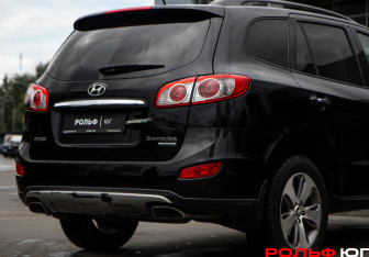 Подержанный автомобиль Hyundai Santa Fe 2012 года (15 фото)