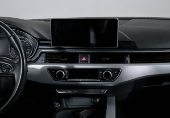 Подержанный автомобиль Audi A4 Sedan 2018 года (13 фото)