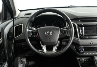 Подержанный автомобиль Hyundai Creta 2016 года (8 фото)