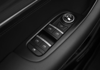 Подержанный автомобиль Chery Tiggo 8 Pro Max 2022 года (14 фото)
