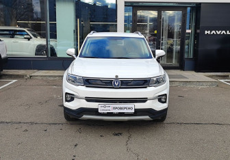 Подержанный автомобиль Changan CS35PLUS 2019 года (2 фото)