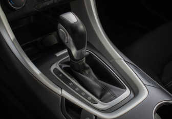 Подержанный автомобиль Ford Mondeo Sedan 2017 года (13 фото)