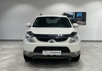 Подержанный автомобиль Hyundai ix55 2011 года (2 фото)