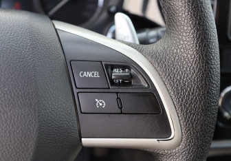 Подержанный автомобиль Mitsubishi Outlander 2012 года (16 фото)