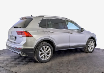 Подержанный автомобиль Volkswagen Tiguan 2019 года (5 фото)