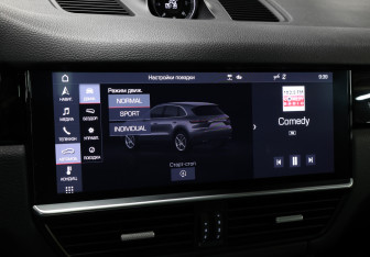 Подержанный автомобиль Porsche Cayenne 2019 года (20 фото)
