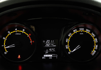 Подержанный автомобиль LADA (ВАЗ) Granta Hatchback 2021 года (11 фото)