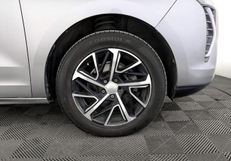 Подержанный автомобиль Haval Jolion 2022 года (18 фото)