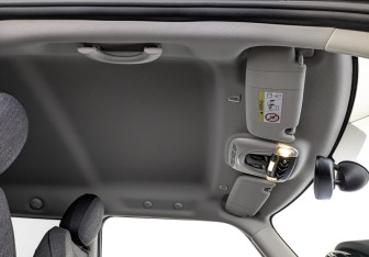 Подержанный автомобиль MINI Hatch 2020 года (22 фото)