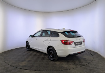 Подержанный автомобиль LADA (ВАЗ) Vesta Wagon 2020 года (7 фото)