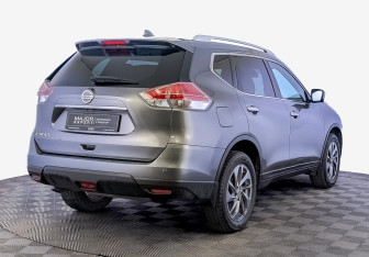 Подержанный автомобиль Nissan X-Trail 2018 года (5 фото)