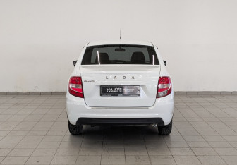 Подержанный автомобиль LADA (ВАЗ) Granta Sedan 2022 года (6 фото)
