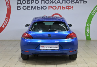 Подержанный автомобиль Volkswagen Scirocco 2011 года (5 фото)
