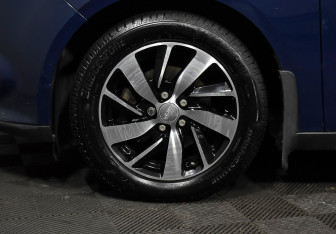 Подержанный автомобиль Ford Focus Wagon 2012 года (8 фото)