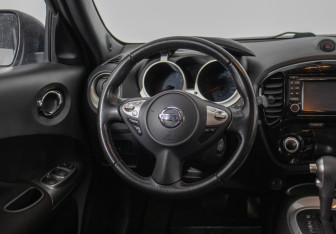 Подержанный автомобиль Nissan Juke 2015 года (15 фото)
