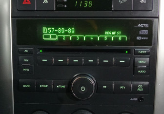 Подержанный автомобиль Chevrolet Captiva 2008 года (13 фото)