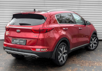 Подержанный автомобиль Kia Sportage 2016 года (5 фото)