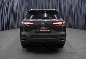 Подержанный автомобиль Changan CS55PLUS 2023 года (6 фото)