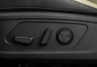 Подержанный автомобиль Kia K5 2021 года (15 фото)