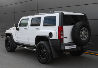 Подержанный автомобиль Hummer H3 Suv 2009 года (7 фото)