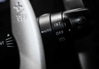 Подержанный автомобиль Mitsubishi Pajero Sport 2017 года (22 фото)