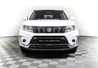Подержанный автомобиль Suzuki Vitara 2020 года (2 фото)