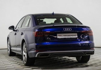 Подержанный автомобиль Audi A4 Sedan 2019 года (7 фото)