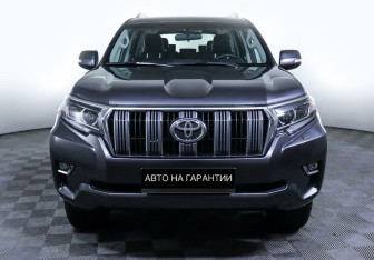 Подержанный автомобиль Toyota Land Cruiser Prado 2022 года (2 фото)