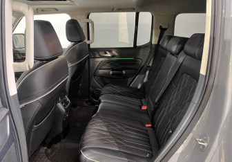 Подержанный автомобиль Tank 300 2023 года (17 фото)