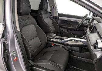 Подержанный автомобиль Geely Coolray 2023 года (24 фото)