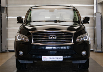 Подержанный автомобиль Infiniti QX56 2012 года (2 фото)